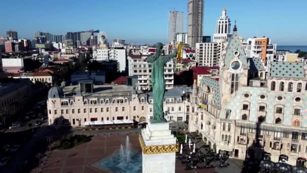 Wideo Pomnikiem Medei Placu Europy Batumi Ważnym Punktem Zainteresowania Gruzji — Wideo stockowe