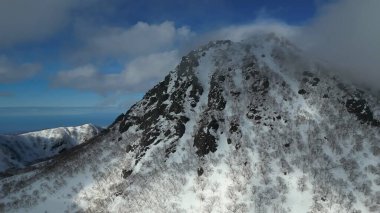 Dağların güzel manzarası