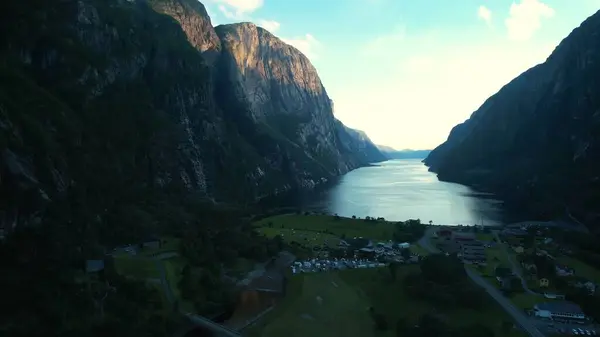 Norveç 'in güzel doğasının manzarası