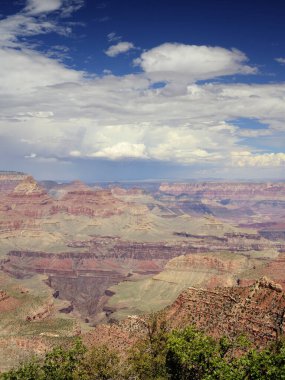Büyük Kanyon Ulusal Parkı, Arizona, ABD 'nin Güney Halkası' ndan hayranlık uyandırıcı görüntüler. Dramatik uçurumlara, geniş manzaralara ve bu ikonik doğa harikasının nefes kesici güzelliğine hayran kaldım.