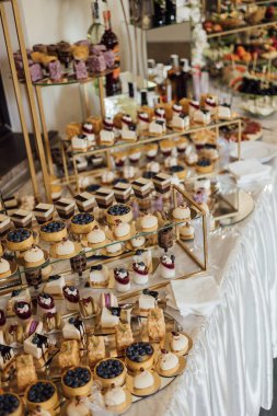 Mutfak mutfak büfe akşam yemeği yemek kutlama parti kavramı yemek Catering.