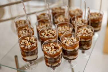 Mutfak mutfak büfe akşam yemeği yemek kutlama parti kavramı yemek Catering.