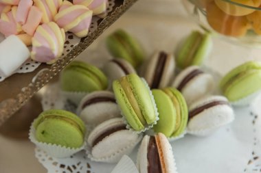 Yemek şirketleri düğün yemeği yerler.