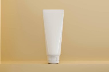 Rafta duran bir losyon tüpü.