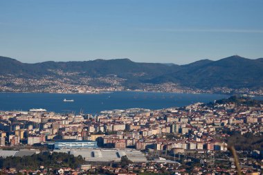 Güzel Ra de Vigo, Cies Adaları tarafından korunuyor.