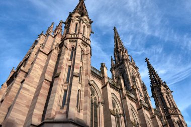 Fransa 'nın Alsace kentindeki Mulhouse şehrindeki ana ıslah olmuş kilise olan Saint-tienne Kilisesi' nin Protestan Aziz Stephen Kilisesi 'nin bir parçası.