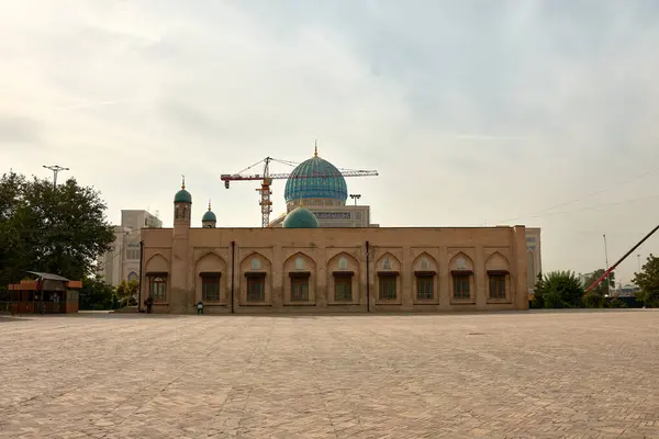 stock image Tashkent, Uzbekistan;September,16,2024;The Hazrati Imam Mosque and Madrasah Complex in Tashkent, Uzbekistan, is a remarkable example of Islamic architecture. This iconic site features stunning turquoise domes, tall minarets, and intricate tilework 