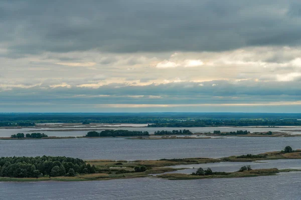 Uitzicht Rivier Dnjepr Vanaf Een Hoge Oever — Stockfoto