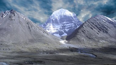 Kutsal Kailash Dağı, Kailash Dağı ve Om Parvat, Kailash, Tibet