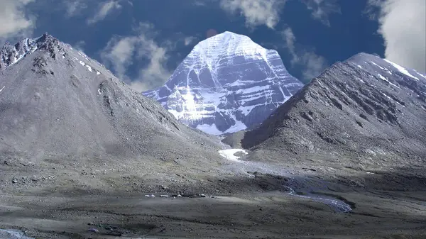 Kutsal Kailash Dağı, Kailash Dağı ve Om Parvat, Kailash, Tibet