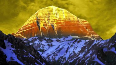 Kutsal Kailash Dağı, Kailash Dağı ve Om Parvat, Kailash, Tibet