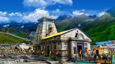 Kedarnath Günlükleri: Güzellik ve Bağlılık