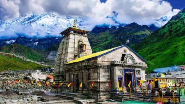 Kedarnath Günlükleri: Güzellik ve Bağlılık