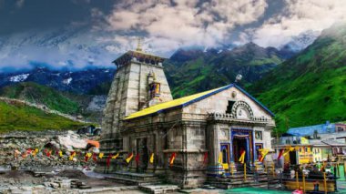 Kedarnath Günlükleri: Güzellik ve Bağlılık