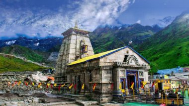 Kedarnath Günlükleri: Güzellik ve Bağlılık