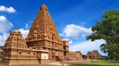 Thanjavur büyük tapınağı: Bir Chola Başyapıtı