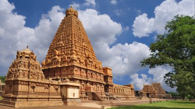 Thanjavur büyük tapınağı: Bir Chola Başyapıtı