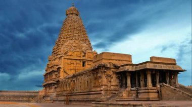 Thanjavur Büyük Tapınağı: Bir Chola Başyapıtı