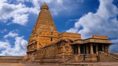 Thanjavur Büyük Tapınağı: Bir Chola Başyapıtı