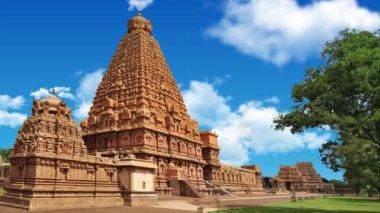 Thanjavur Büyük Tapınağı: Bir Chola Başyapıtı