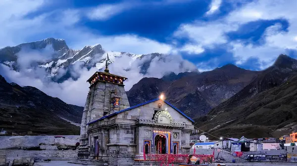 Kedarnath, Uttarakhand Hindistan Güzellik ve Bağlılık