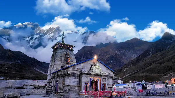 Kedarnath, Uttarakhand Hindistan Güzellik ve Bağlılık