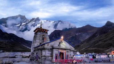 Kedarnath, Uttarakhand Hindistan Güzellik ve Bağlılık
