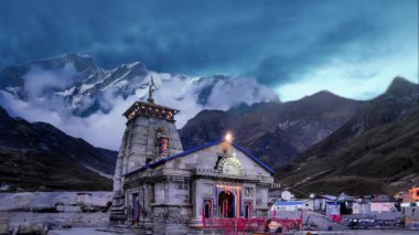 Kedarnath, Uttarakhand Hindistan Güzellik ve Bağlılık