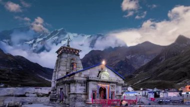 Kedarnath, Uttarakhand Hindistan Güzellik ve Bağlılık