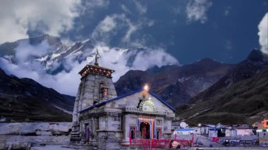 Kedarnath, Uttarakhand Hindistan Güzellik ve Bağlılık
