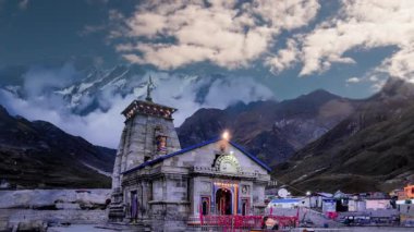 Kedarnath, Uttarakhand Hindistan Güzellik ve Bağlılık