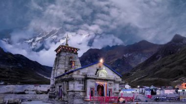 Kedarnath, Uttarakhand Hindistan Güzellik ve Bağlılık