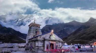 Kedarnath, Uttarakhand Hindistan Güzellik ve Bağlılık