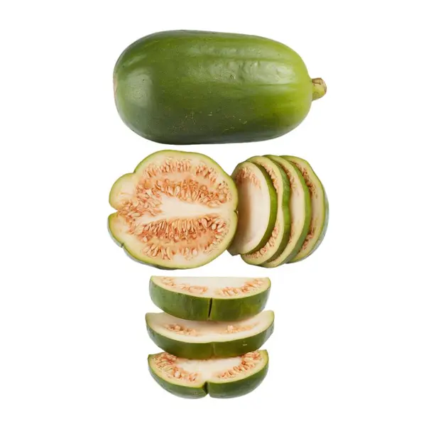 Dilimlenmiş Chayote resmi ve bir balkabağı hala sağlam, estetik olarak yerleştirilmiş. Grafik tasarımı olarak kullanılabilir