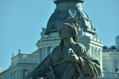 Barselona şehrinin heykeli