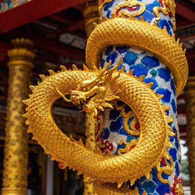 dragon sculpture in the temple clipart