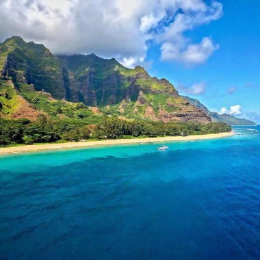 A high-resolution ultrarealistic image, this digital photograph showcases the captivating Na Pali Coast on Kauai, Hawaii. The coastal cliffs are lush with verdant green vegetation, contrasting with the deep blue of the Pacific Ocean below. The clipart