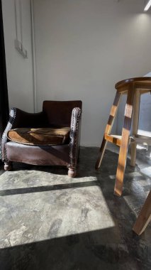 Güneş Işıklı Kanepe Sandalyesi, Sandalyeler ve Masa Büyük pencereli Kafe Sandalyesi