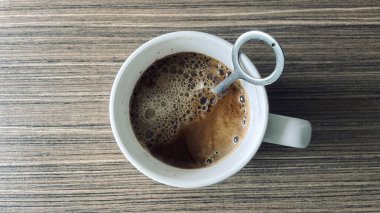 Kahve, Masada Kahve fincanı, Boş Alan...,