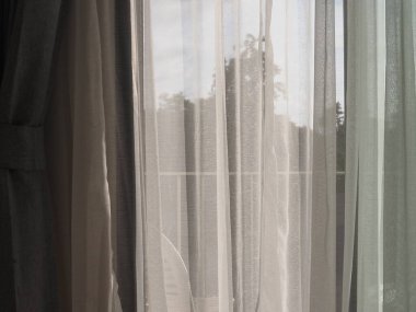 Perdeli beyaz perde penceresi