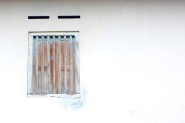 Ahşap ve ahşaptan yapılmış geleneksel pencereler