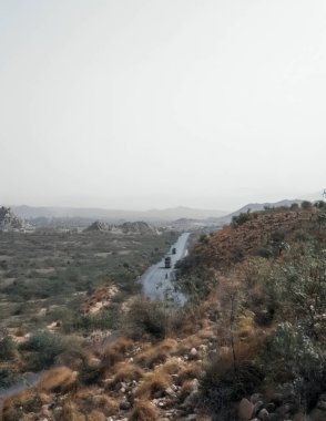 Dağlarda güzel bir patika 