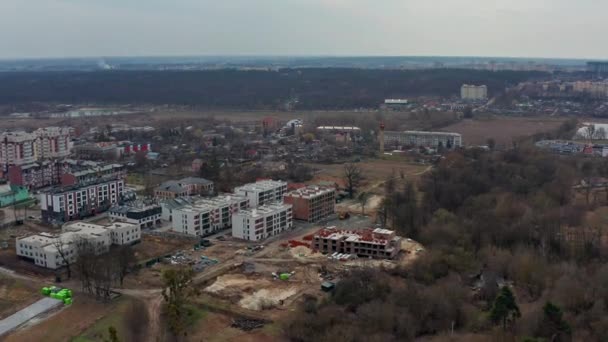 Κάτοψη Του Δρόμου Αεροφωτογραφία Των Κατεστραμμένων Και Καμένων Σπιτιών Σπίτια — Αρχείο Βίντεο