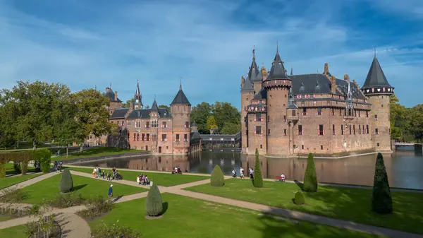 Ovanifrån Det Största Slottet Nederländerna Haar Vacker Quadcopter Flygning Över — Stockfoto