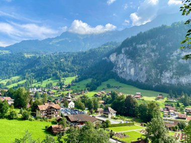 Dağların güzel manzarası