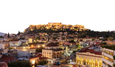 Atina, Yunanistan. Akropolis kayası ve Monastiraki meydanı beyaz arka planda izole edilmiş