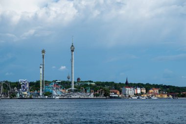 Curgarden Adası Stockholm İsveç 'teki Lund Park Grona' da. Gezgin teknesinden doğayı gezme manzarası.
