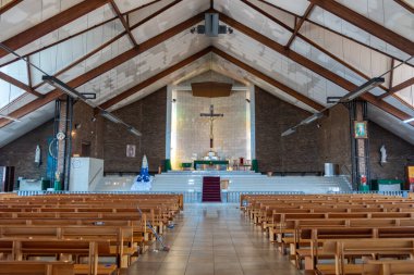 Johannesburg, Güney Afrika, 19 Ekim 2024. Regina Mundi Katolik Kilisesi İçi, Soweto