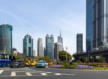 31 Mart 2025. Şangay, Çin, Modern mimari gökdelenler, Pudong, Lujiazui finans bölgesi