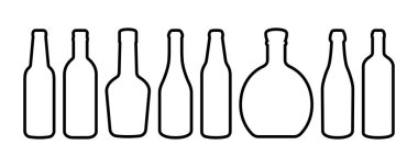 Doğrusal alkol şişeleri vektör simgeleri kümesi. Şarap, konyak, şampanya ve bira şişeli siyah bir siluet. Alkol koleksiyonu.